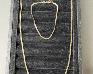 Lot 39 | Two 14K Gold Italian Chains Necklace & Bracelet
