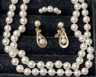 Lot 178 | 14K Gold Ring, Pearls With 14K Clasp & More
