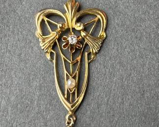 Lot 38 | 10K Gold Diamond & Pearl Art Nouveau Lavalier
