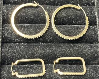 Lot 140 | 2 Pairs of 14K Gold Hoops
