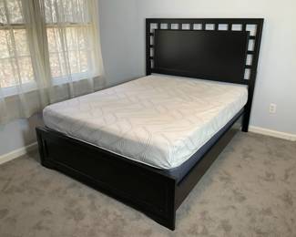 Queen Bed Set with Mattress and Box Spring 