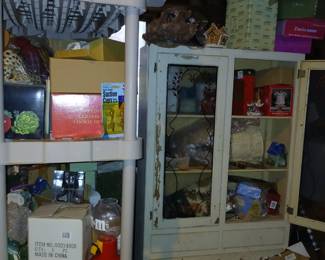 Lots in the garage that can be picked.