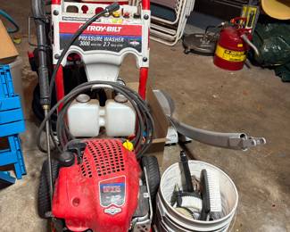 PRESSURE WASHER 
