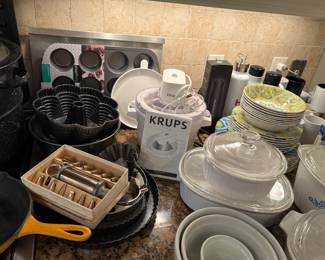 BAKEWARE & KITCHEN APPLIANCES