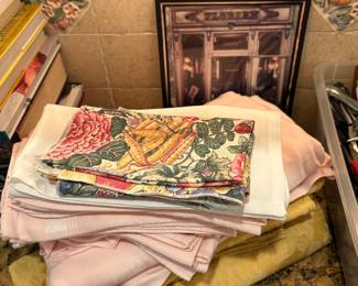 TABLE LINENS 
