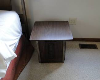 Mid Century Modern end tables, or nightstands