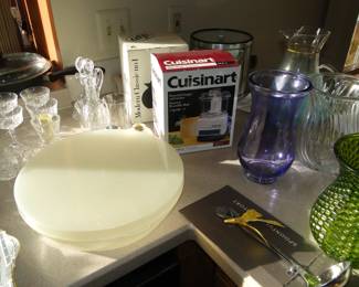 Very small appliances too, and some very nice high quality vases as well