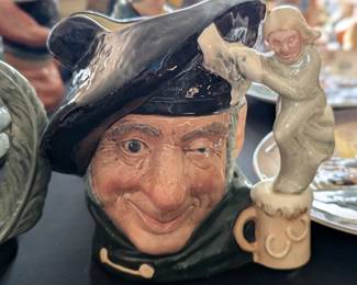 Royal Doulton large Tam O'Shanter Toby Jug