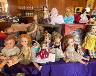 BINNIE WALKER MADAME ALEXANDER DOLL, THE STARLET DOLL BY THE AMERICAN DOLL CO.