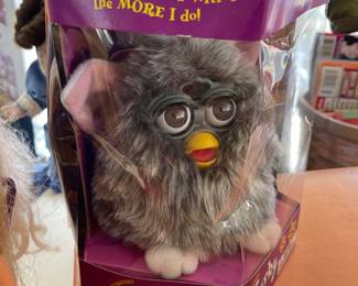 NIB GRAY BROWN EYE OWL FURBY-1998