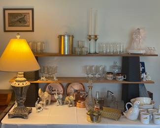 MURANO GLASS ELEPHANT & OTHER COLLECTIBLE ELEPHANTS, ROYAL SABER COPPERWARE LION & GIRAFFE PLATTERS, COPPER TEAKETTLE, VINTAGE FITZ & FLOYD GOOSE PITCHER & MUGS, VINTAGE McCoy USA EMBOSSED GOOSE NESTING BOWLS