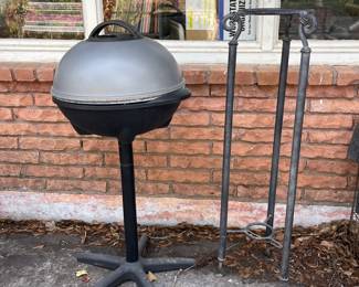 GEORGE FOREMAN GRILL ON STAND