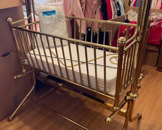 VINTAGE BRASS BABY CRADLE