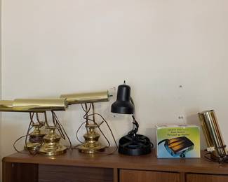 DESK LAMPS