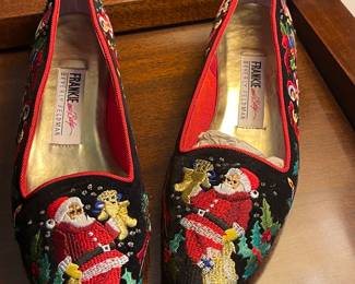 CHRISTMAS SHOES BY BEVERLY FELDMAN