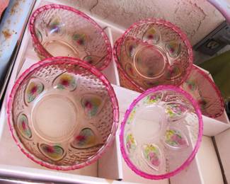 Vintage Rosey bowls 6 of them in original box.