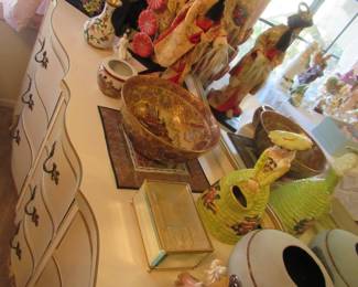 Misc Asian artifacts - 3 Japanese Dolls, Cloisonné bowls and vase. 