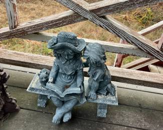 reading child and dog (one piece resin)