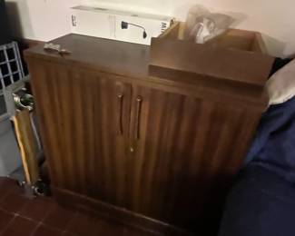 Bar cabinet overall pic