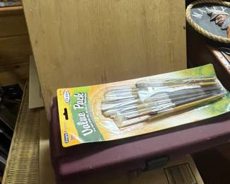 artist supplies