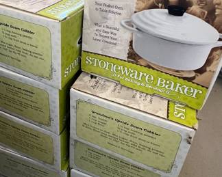 Stoneware Baker mini-pots