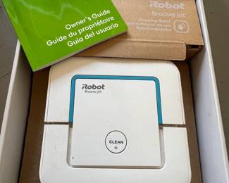 Open box iRobot Braava Jet