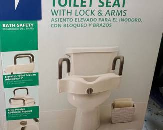 Medline elevated toilet seat (new)