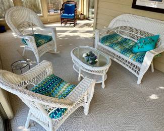White resin wicker patio set