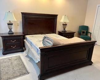 American Signature king size bedroom set with head and foot board, 2 end tables and long dresser