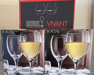 Wineglasses (new in box)