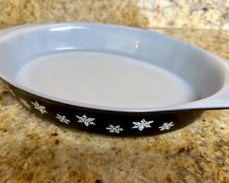 Pyrex "Blue Snowflake" casserole