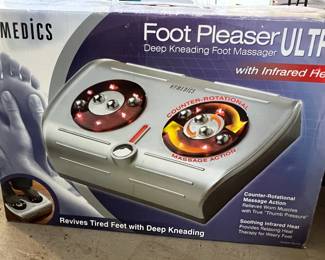 Homedics foot massager (new)