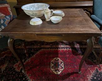 Draw-Leaf Table