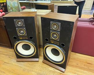 Fischer Speakers