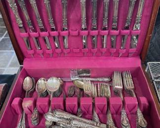 Lunt Sterling Flatware