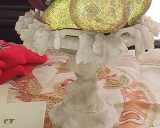 Alabaster centerpiece