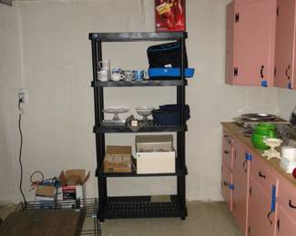The shelf is also for sale too\