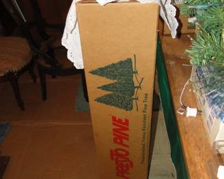 Presto Pine Christmas Tree