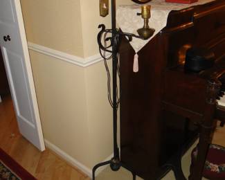 Vintage floor light