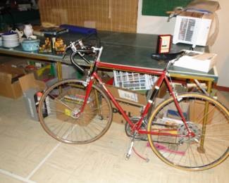 Vintage 10 speed bicycle