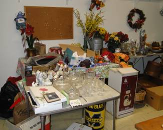Yes we have a giant craft room just filled with all types of crafting items