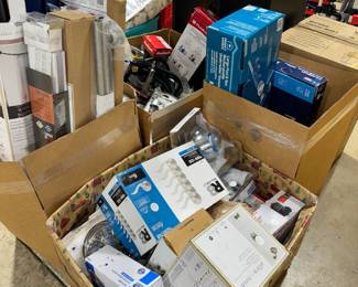 Box Lots of Household items Orlando