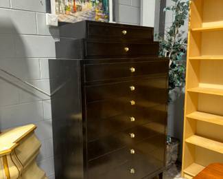 Gentleman's Chest of Drawers Orlando Estate Auction
