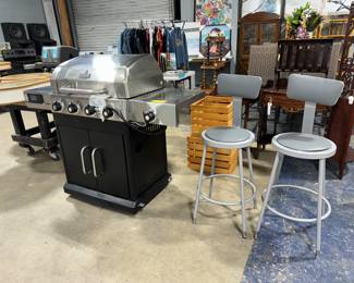 BBQ Grills and Bar Stools Orlando