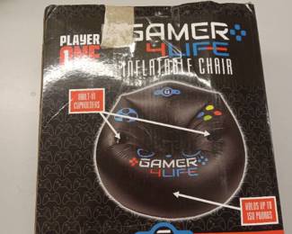 Inflatable Gamer chair with cupholders