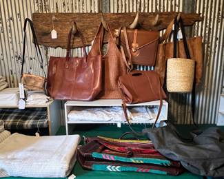 LEATHER BAGS AND LINENS