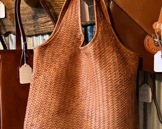 ITALIAN LEATHER TOTE