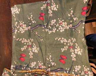 Reversible Duvet and Pillow Shams $75