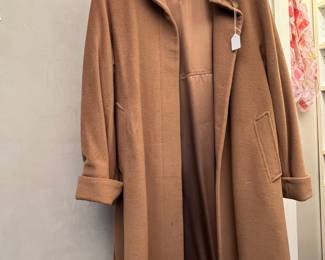 Some nice women’s clothing and accessories