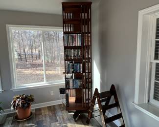 Rotating French Library Shelves